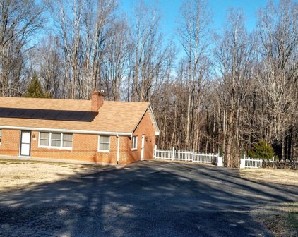 275 Rothwood Road, Monroe