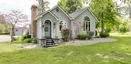 909 S Adams Rd, Spokane Valley