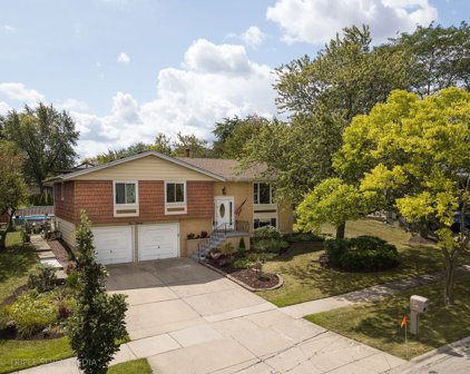 120 Fairfield Way, Bloomingdale