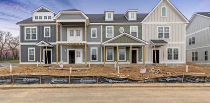 421 Drakes Way, Spring Hill
