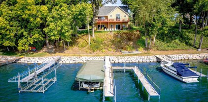 1748 Avocet Lane, Mound