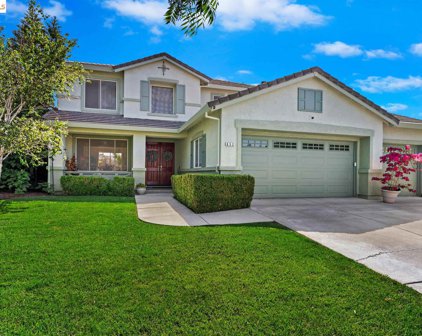 653 Norris St, Brentwood
