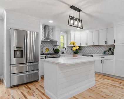131 Sayles Hill  Road, North Smithfield