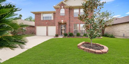 619 Oak Briar Drive, Kemah