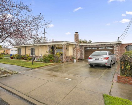 2142 NOME STRRET, San Leandro