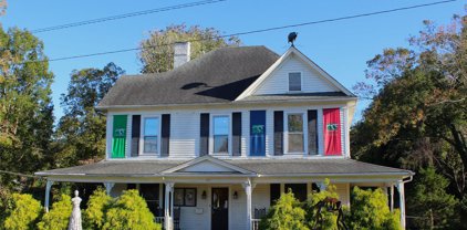 601 College Sw Avenue, Lenoir