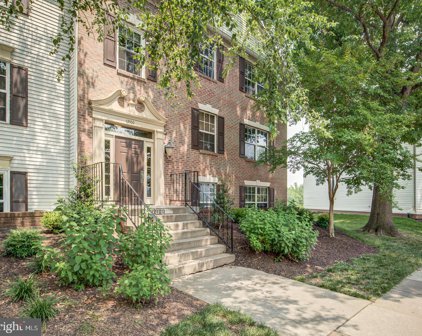 12100 Greenway Ct Unit #102, Fairfax