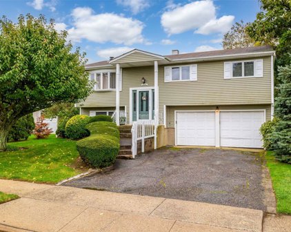 137 Spring Street, Massapequa