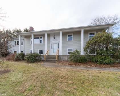 10 Hillside Ave, Boylston