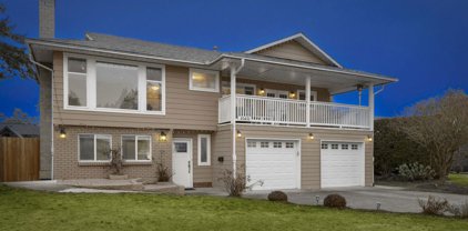 15451 Roper Avenue, White Rock