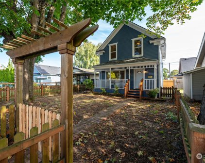 2231 Lombard Avenue Unit #A, Everett