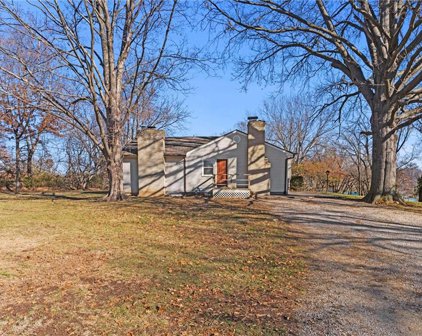 5301 Ditzler Avenue, Raytown
