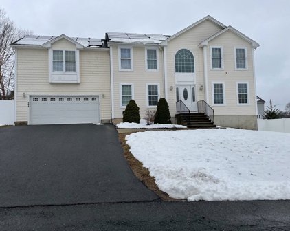 144 Patterson Ave, East Longmeadow