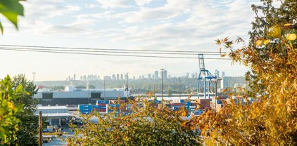 11378 River Road, Surrey