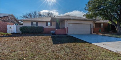 2800 Lakeside Drive, The Village