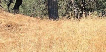 25900 Derrick, Tehachapi