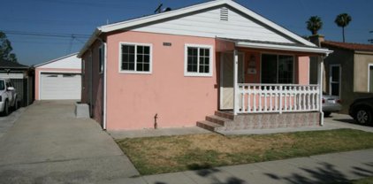 2749 San Francisco Avenue, Long Beach