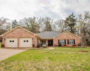 312 Texas Drive Dr, Hideaway image