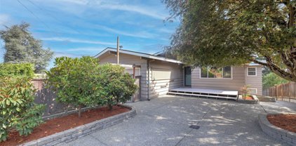 11616 25th Avenue S, Burien