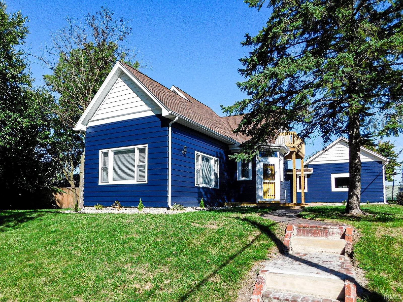 219 W South St, Bluffton