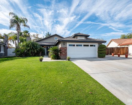 5703 Canoe, Bakersfield