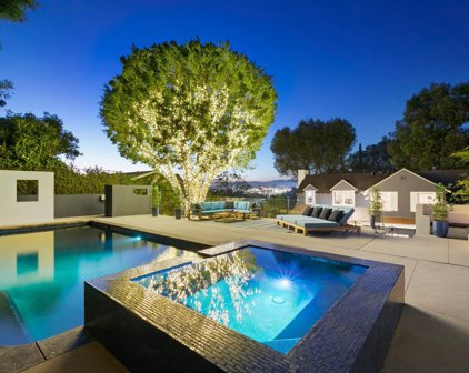 3325  Bennett Dr, Studio City