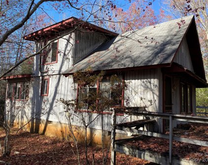 130 Sourwood  Lane, Pisgah Forest