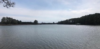 Wagner Point Rd, Cambridge