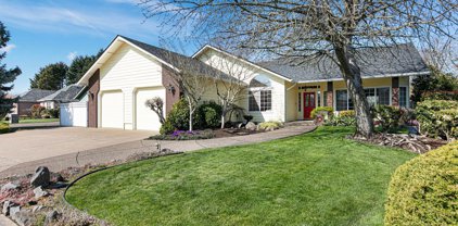 227 Chimney Rock LN, Eugene