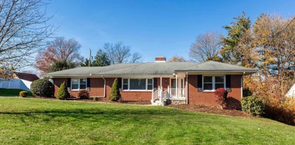 22 Ridge Rd, Westminster