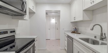 470 N Civic Dr Unit #412, Walnut Creek