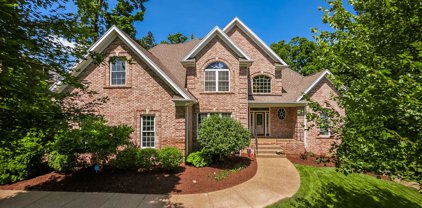 6103 Samuels Ct, Crestwood