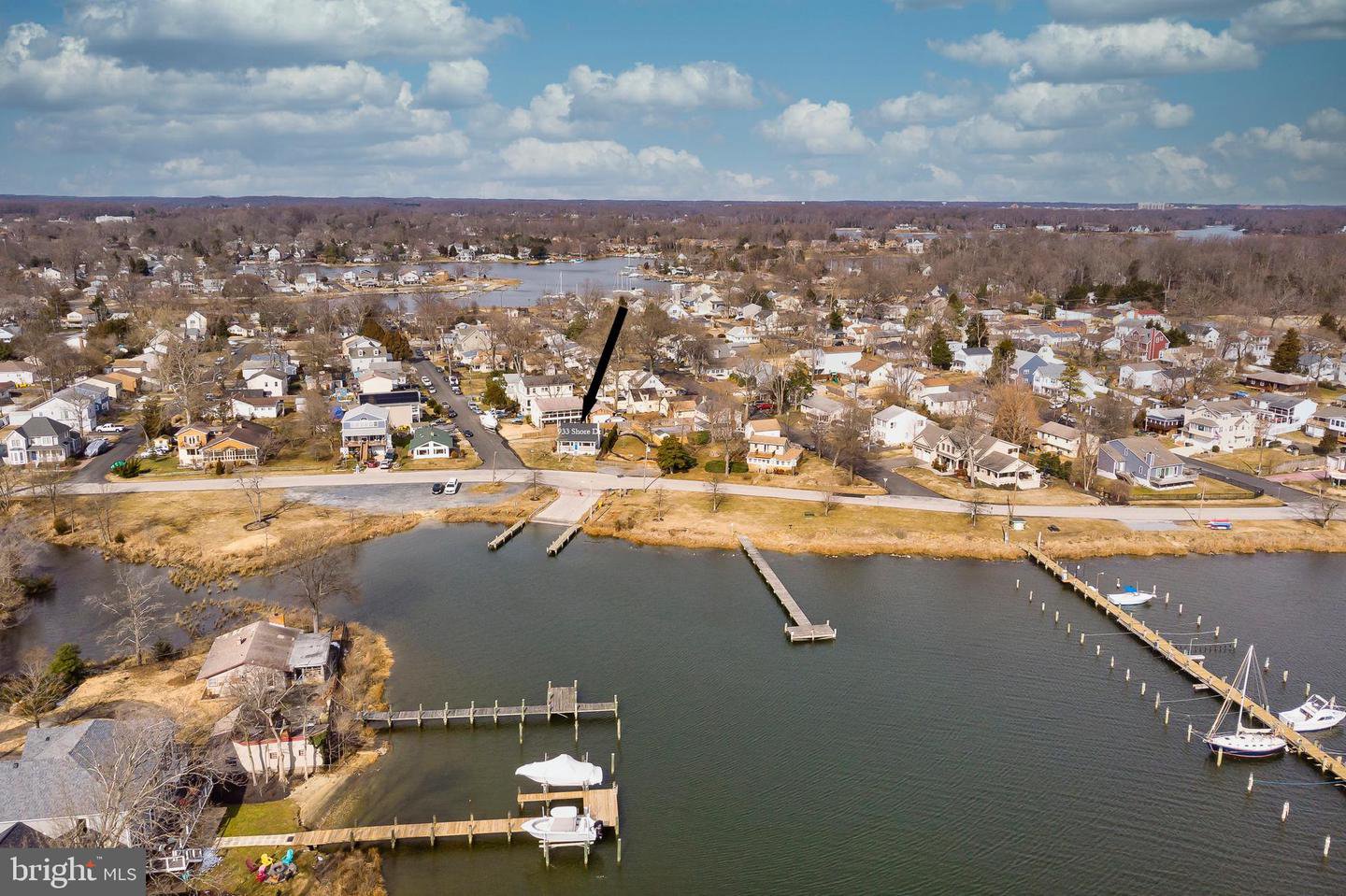 933 Shore Drive, Edgewater, Edgewater, MD 21037 in Woodland Beach