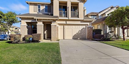 7612 Red Hills Ct, Dublin