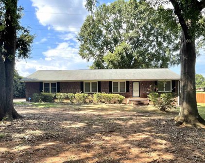 2072 Evergreen Drive, Boiling Springs