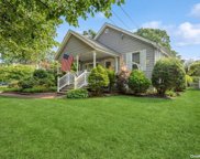 139 Cadman Avenue, Babylon image