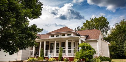 781 Layman Creek, Grand Blanc