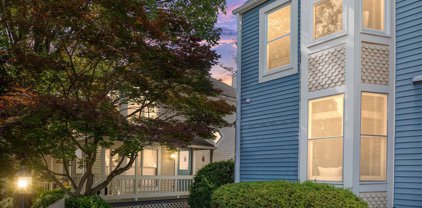 11906 Crosswind Ct, Reston