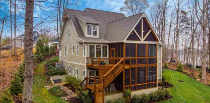 555 Deep Water Ct, Inman