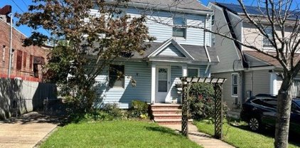 88-11 205th Street, Hollis