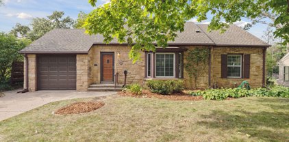 5808 W Lake Street, Saint Louis Park