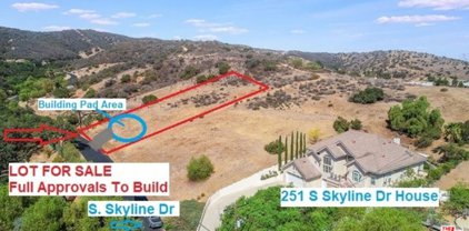 273 S SKYLINE Drive, Thousand Oaks