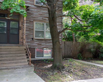 3511 N Bosworth Avenue, Chicago