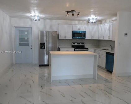 1301 N 66th Ave, Hollywood