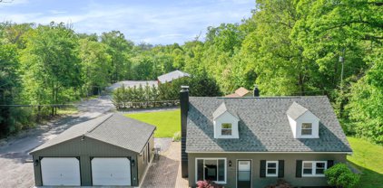 9920 Crystal Falls Dr, Hagerstown