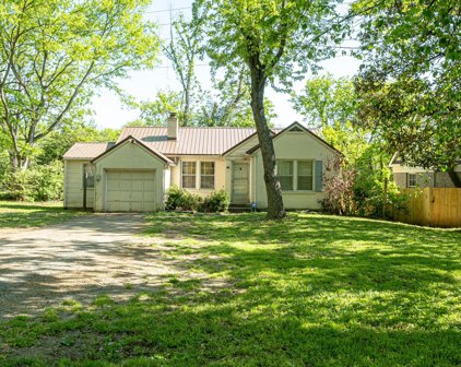 1614 Stokes Ln, Nashville