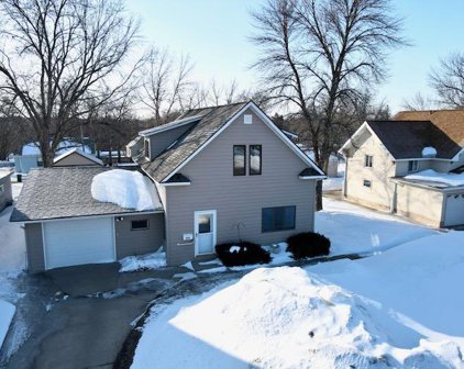 604 Monroe Avenue, Ortonville