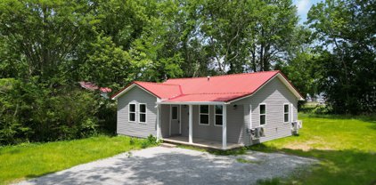 219 N Pine St, Hohenwald