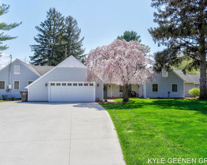 912 Ottawa Beach Road, Holland