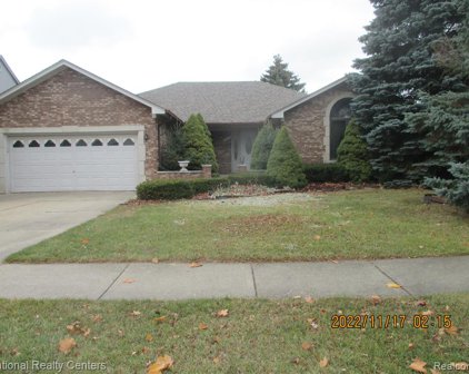 2613 TIVERTON, Sterling Heights
